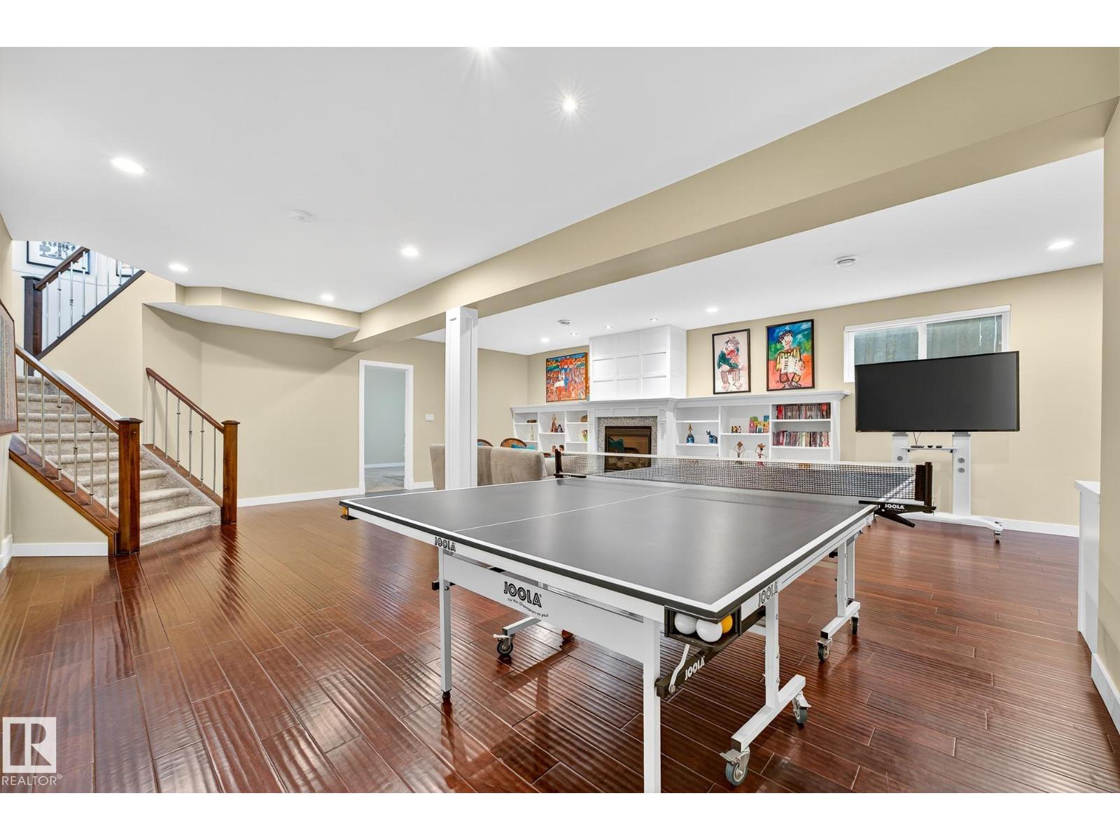 940 HALIBURTON RD NW - 33