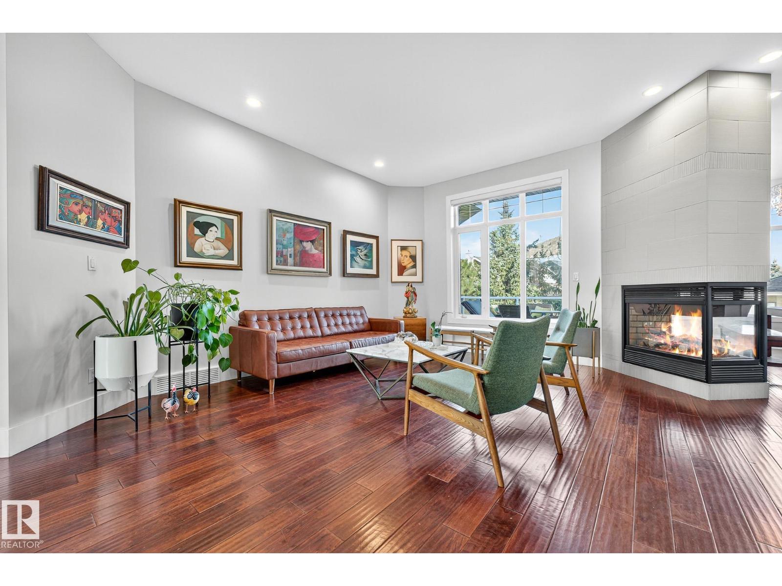 940 HALIBURTON RD NW, Edmonton