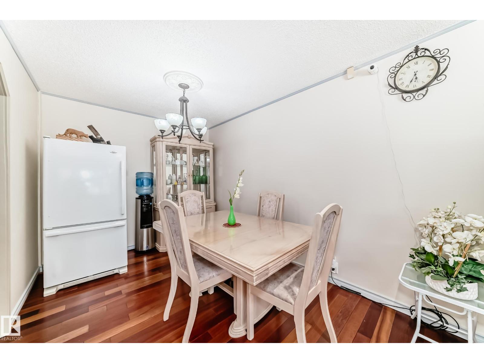 8733 181A ST NW NW, Edmonton