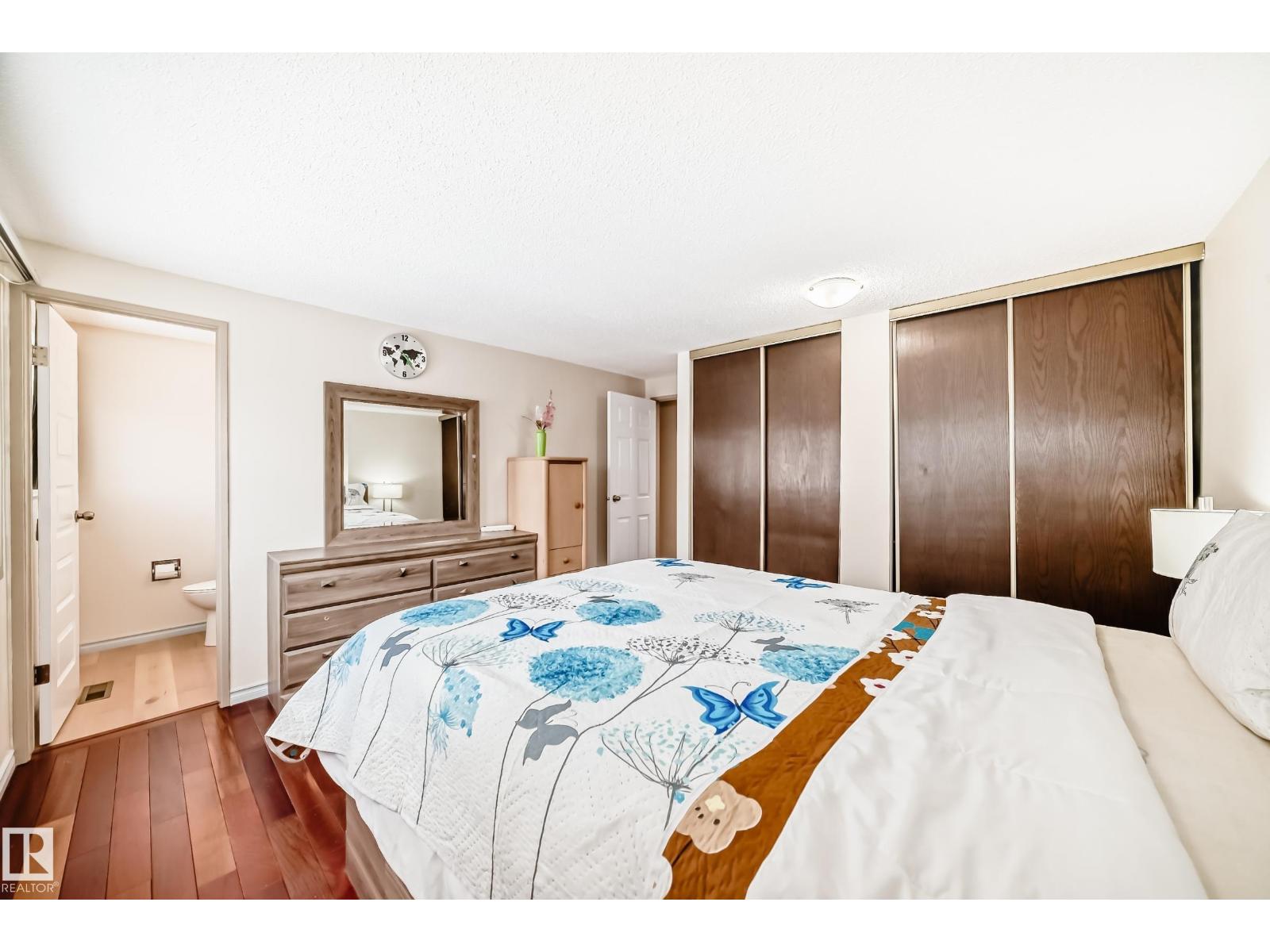 8733 181A ST NW NW, Edmonton