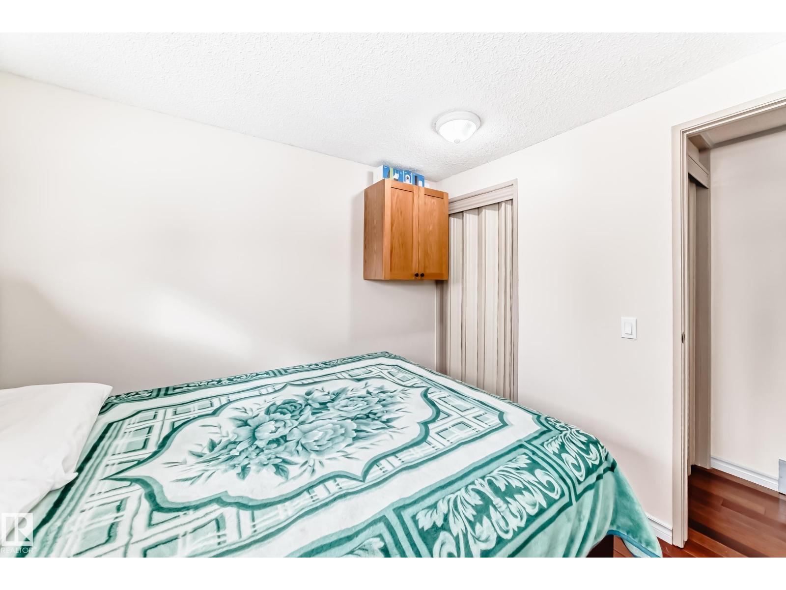 8733 181A ST NW NW, Edmonton