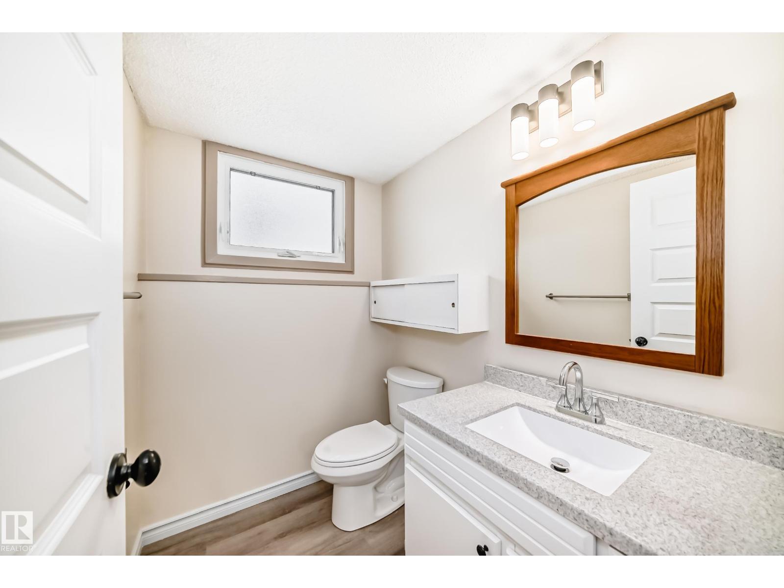 8733 181A ST NW NW, Edmonton