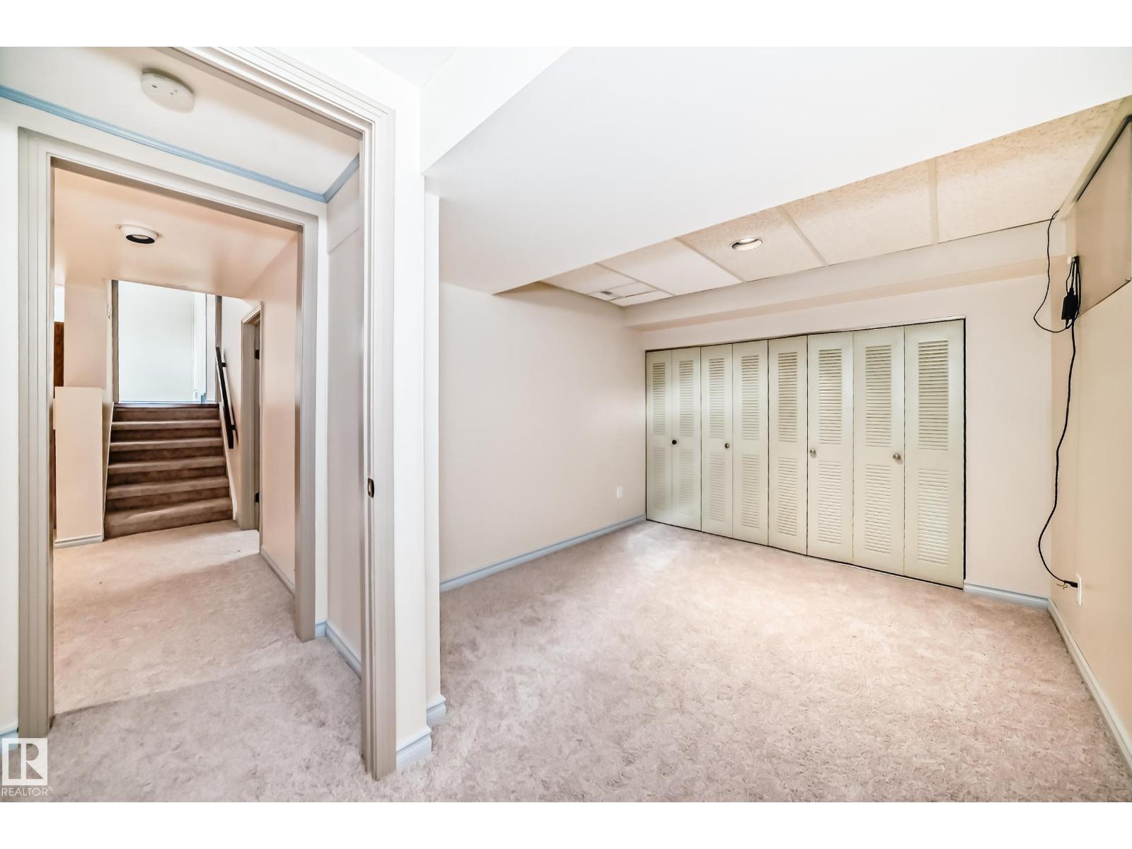 8733 181A ST NW NW, Edmonton