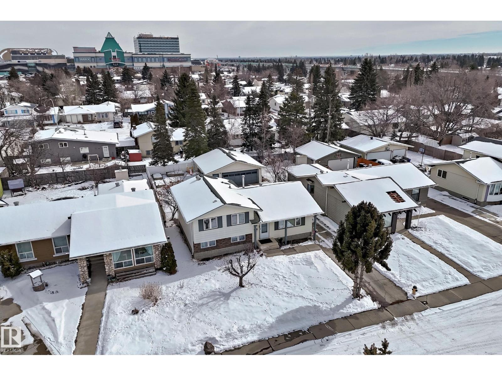 8733 181A ST NW NW, Edmonton