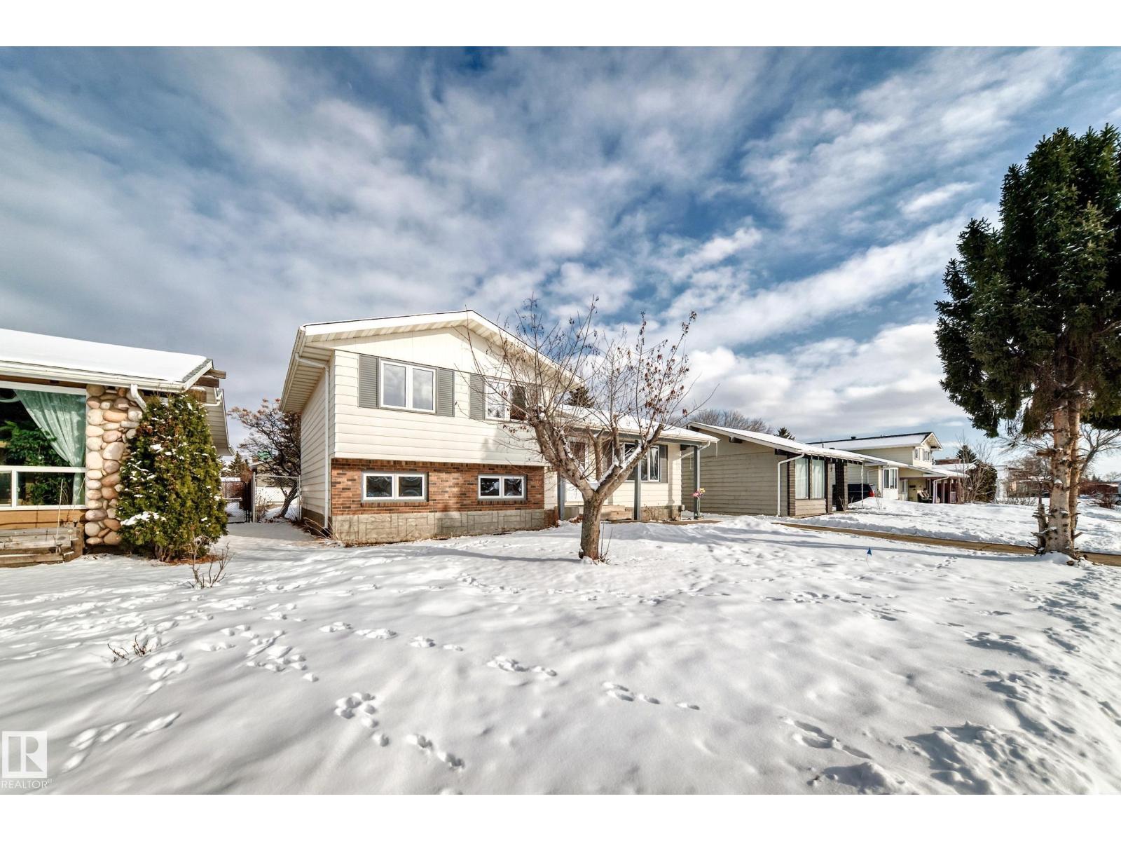 8733 181A ST NW NW, Edmonton