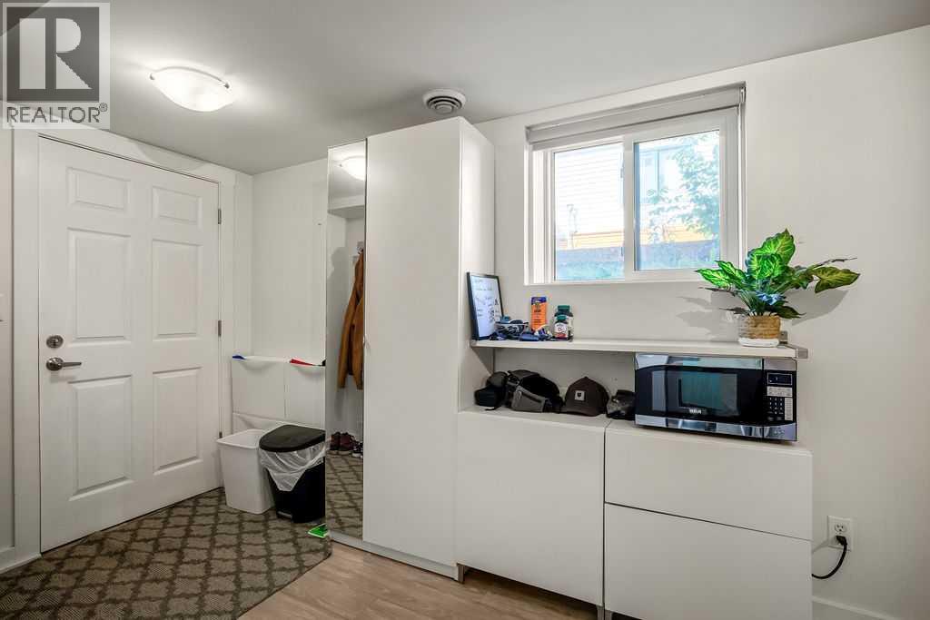 Single Family House Bungalow for Sale in   Avenue NW Mount Pleasant Calgary 