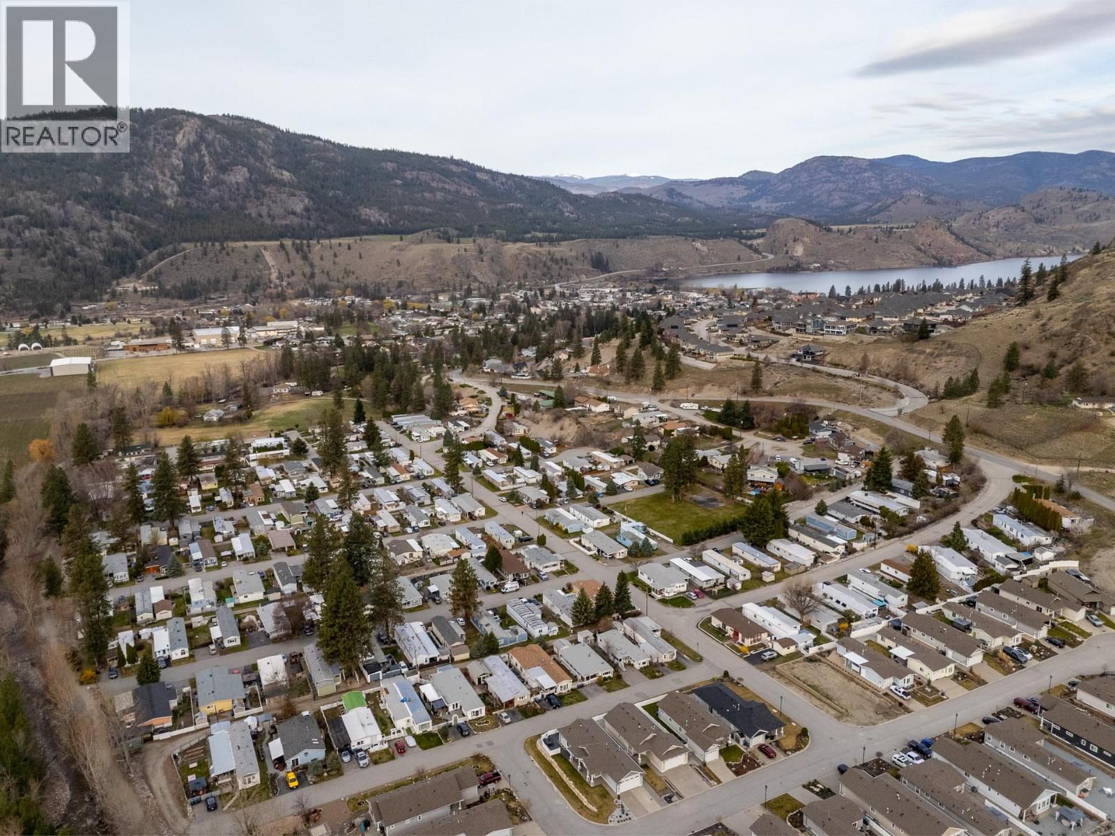 D21 4505 McLean Creek Road, Okanagan Falls