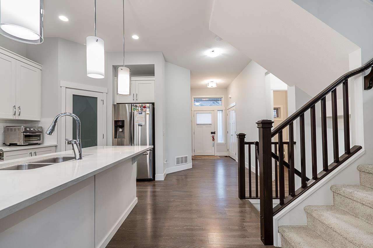 20427 83B AVENUE, Langley