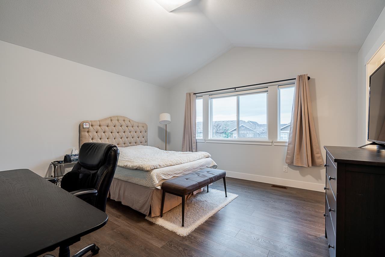 20427 83B AVENUE, Langley