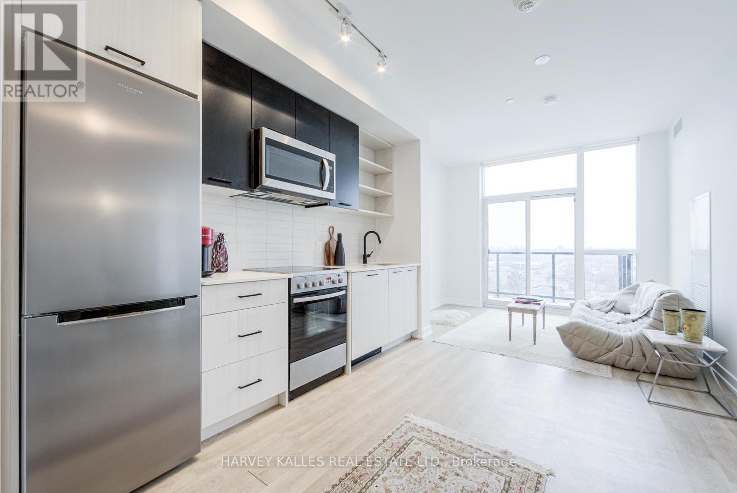 #1001 2300 ST CLAIR AVENUE W - 21
