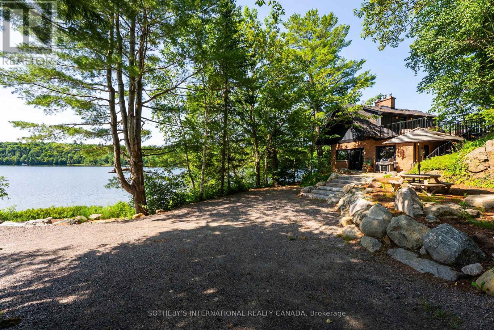 1023 MCCABE ROAD, Lake of Bays (Mclean), Ontario