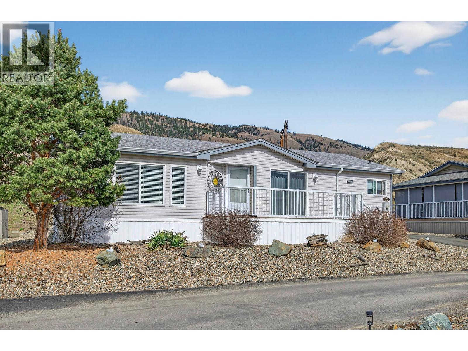 #23 768 SHUSWAP Road - 2