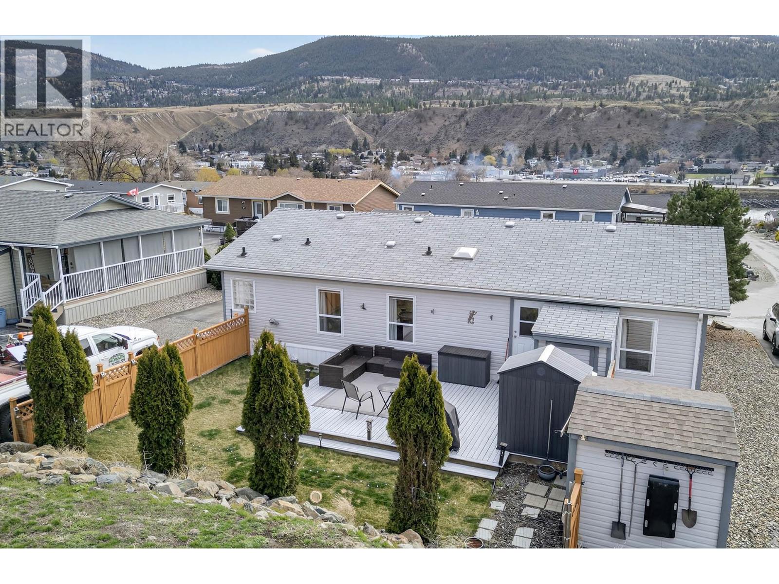 #23 768 SHUSWAP Road - 40
