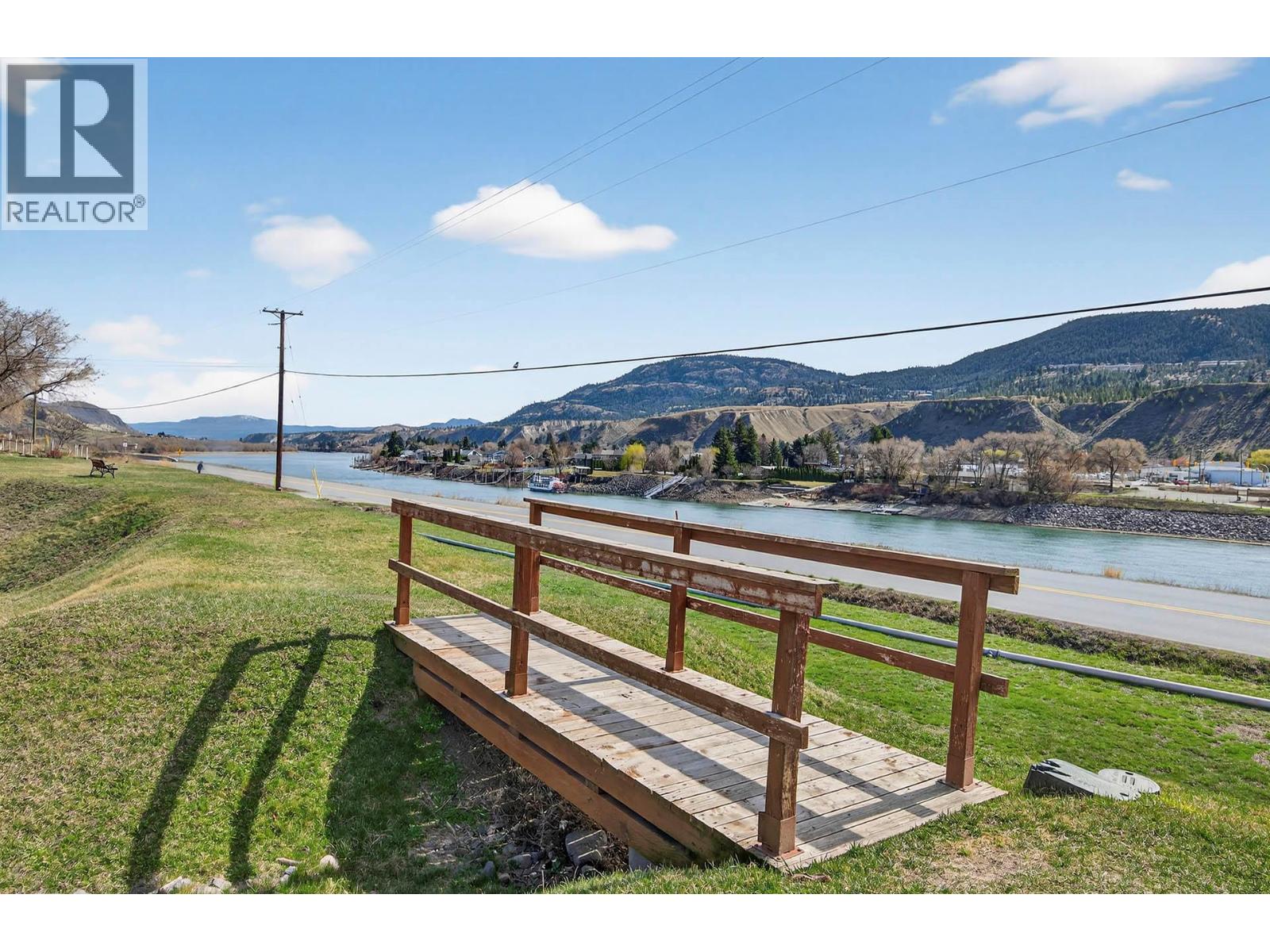 #23 768 SHUSWAP Road - 61