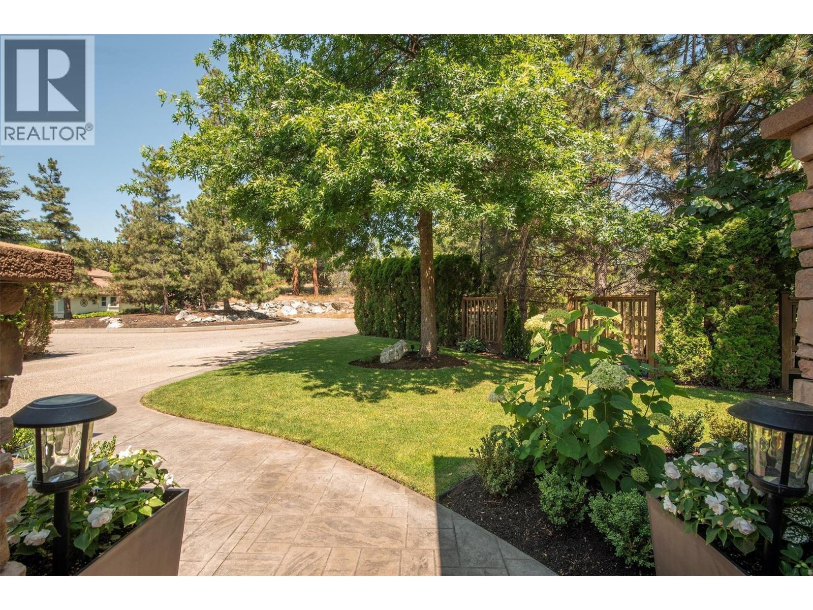  4048 Gallaghers Terrace, Kelowna