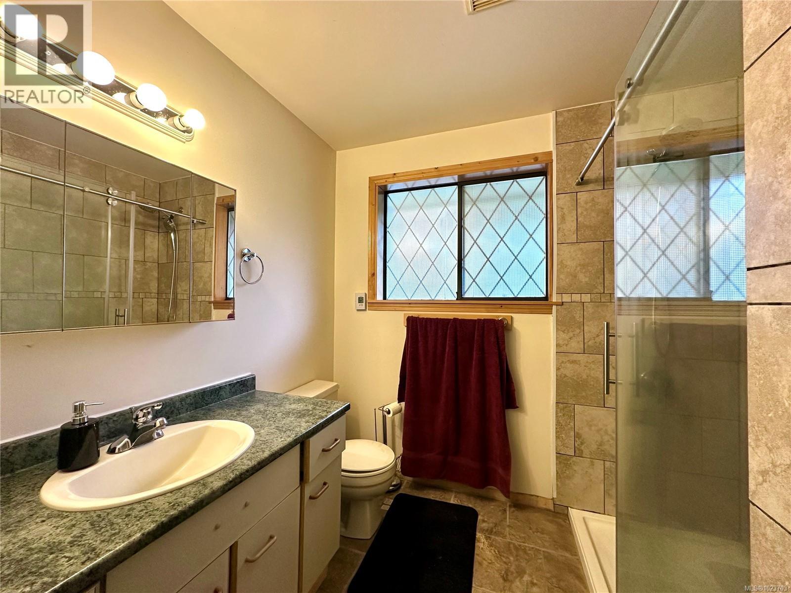 2983 NORTHWEST BAY RD - 38