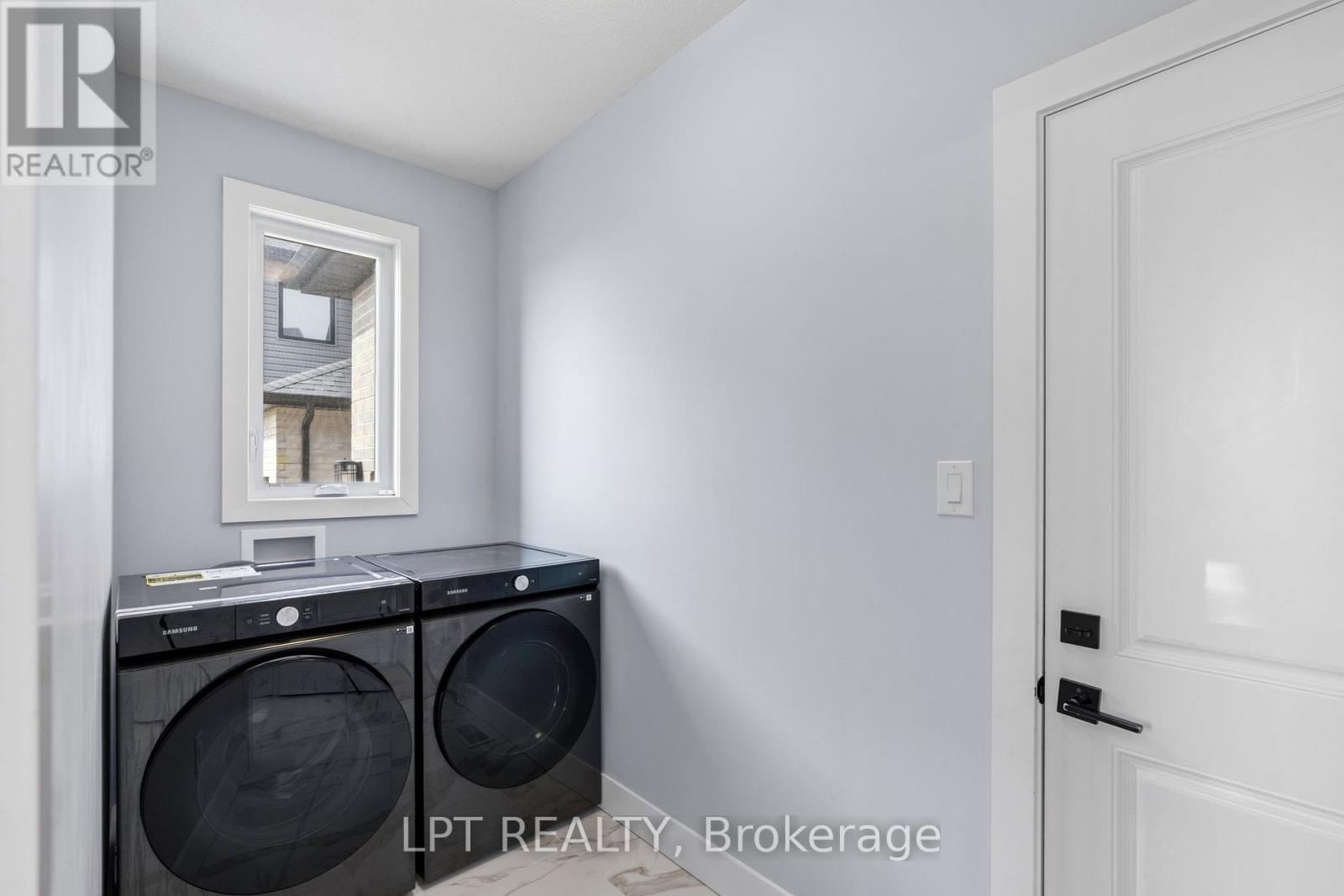 163 MCLEOD STREET - 21