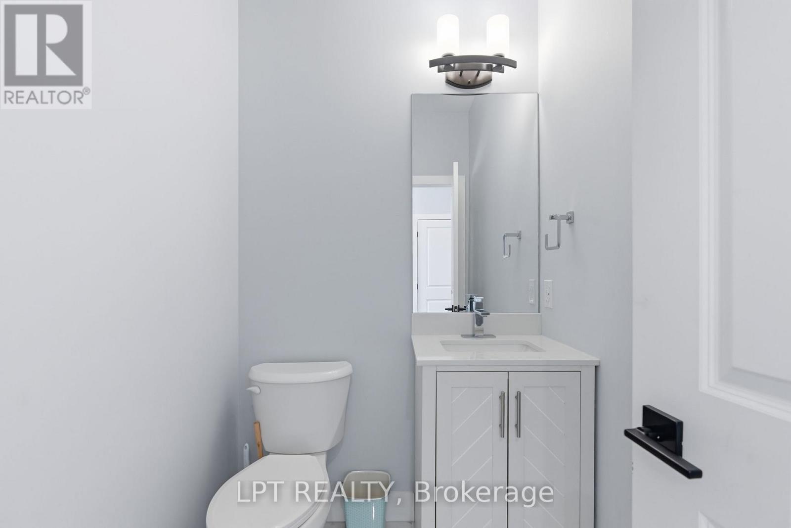 163 MCLEOD STREET - 22