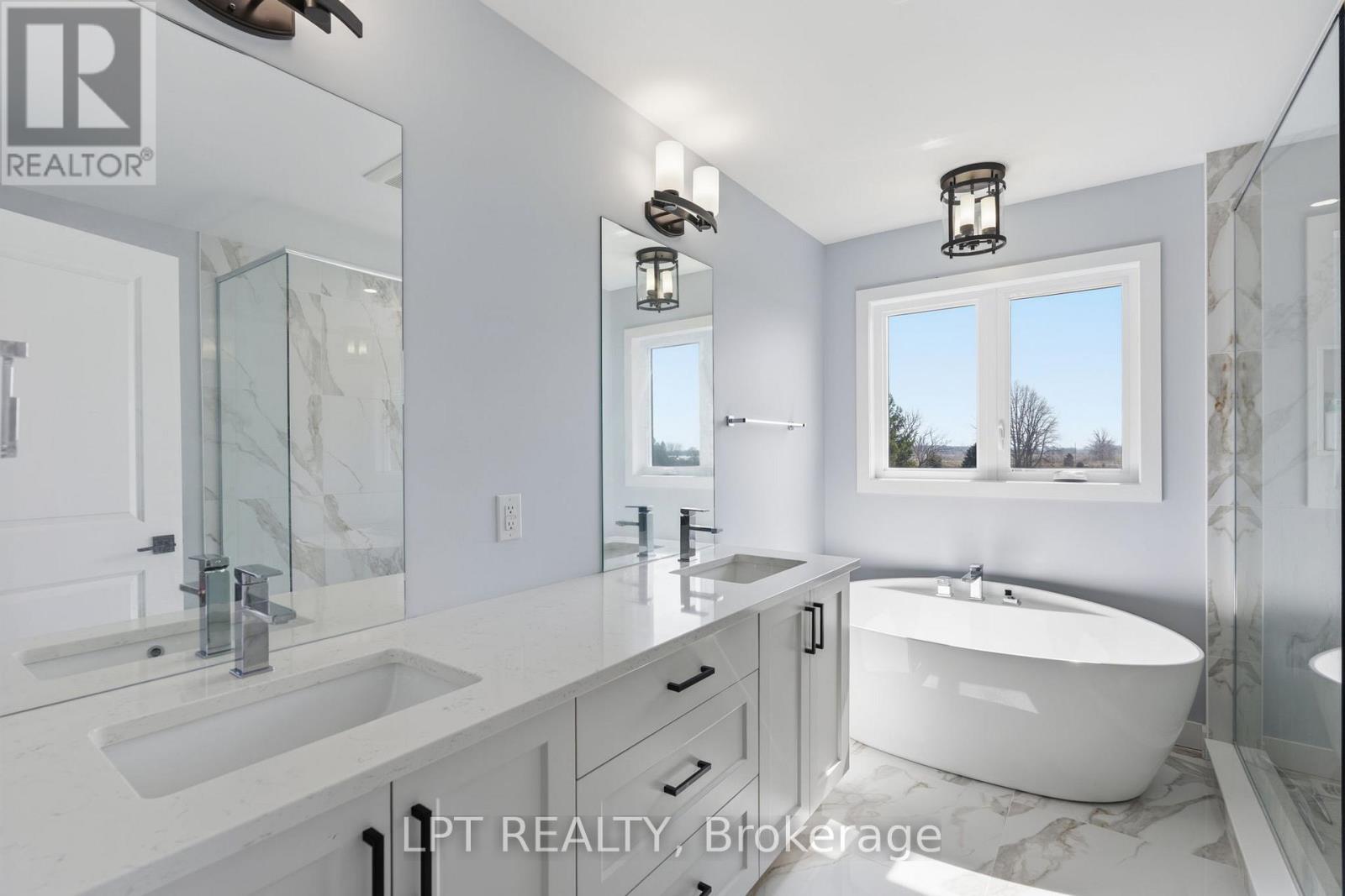 163 MCLEOD STREET - 37