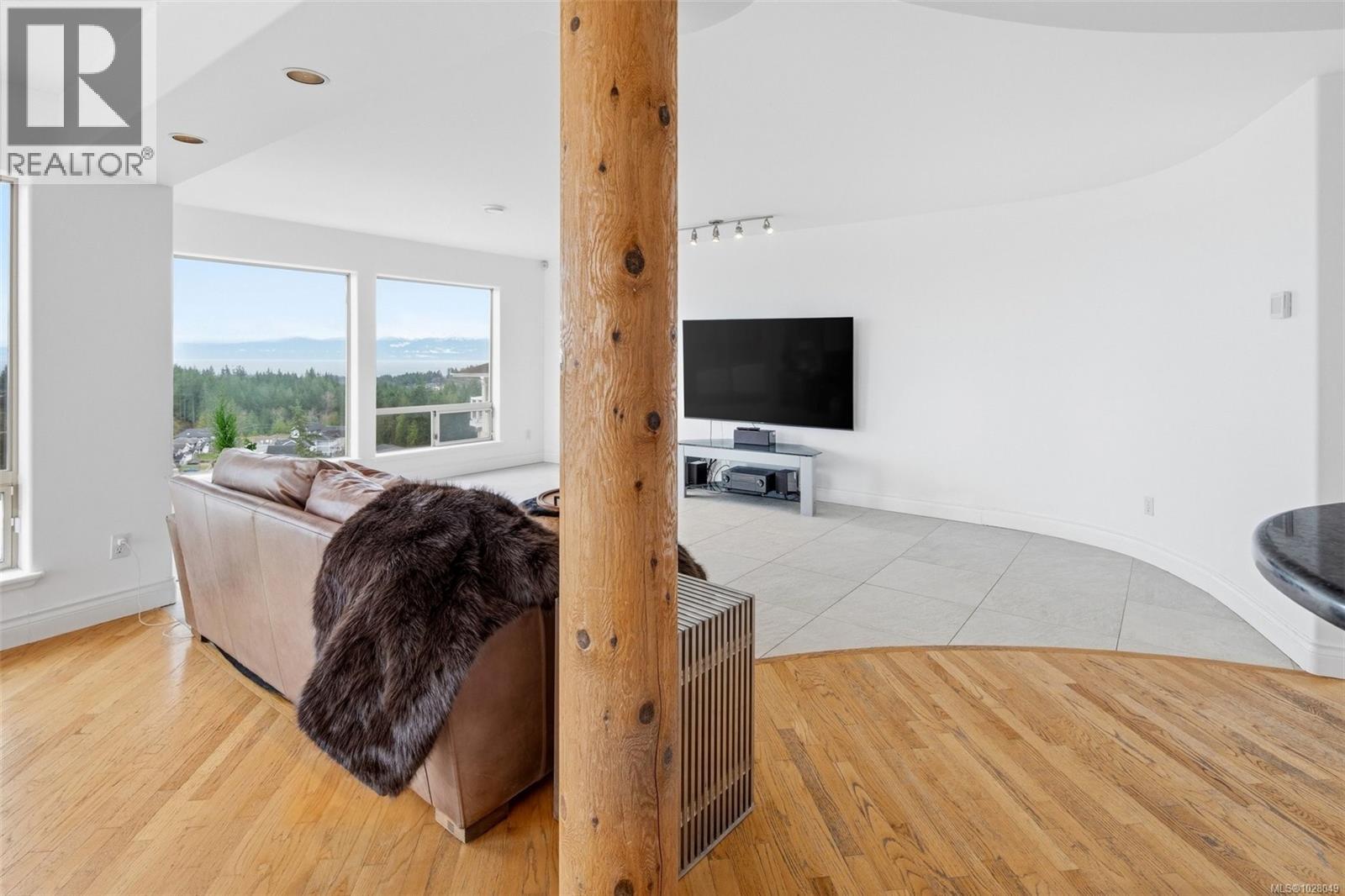 3392 Haida Dr, Colwood