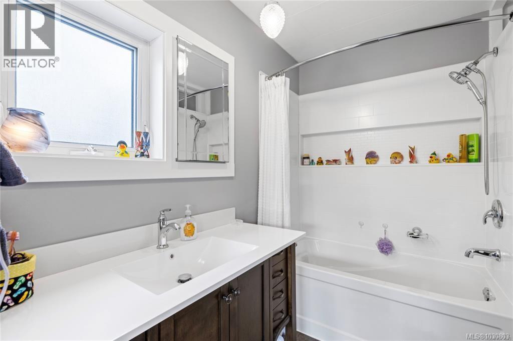 #58 1572 Seabird Rd - 12