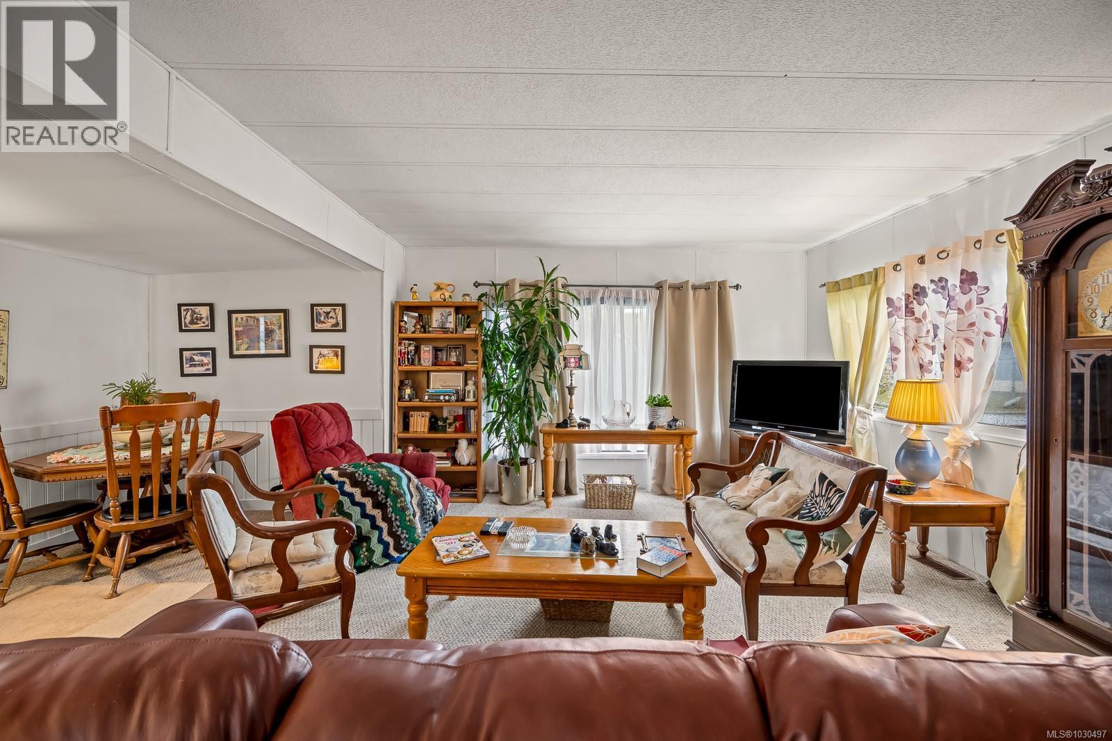 #19 390 COWICHAN Ave - 12