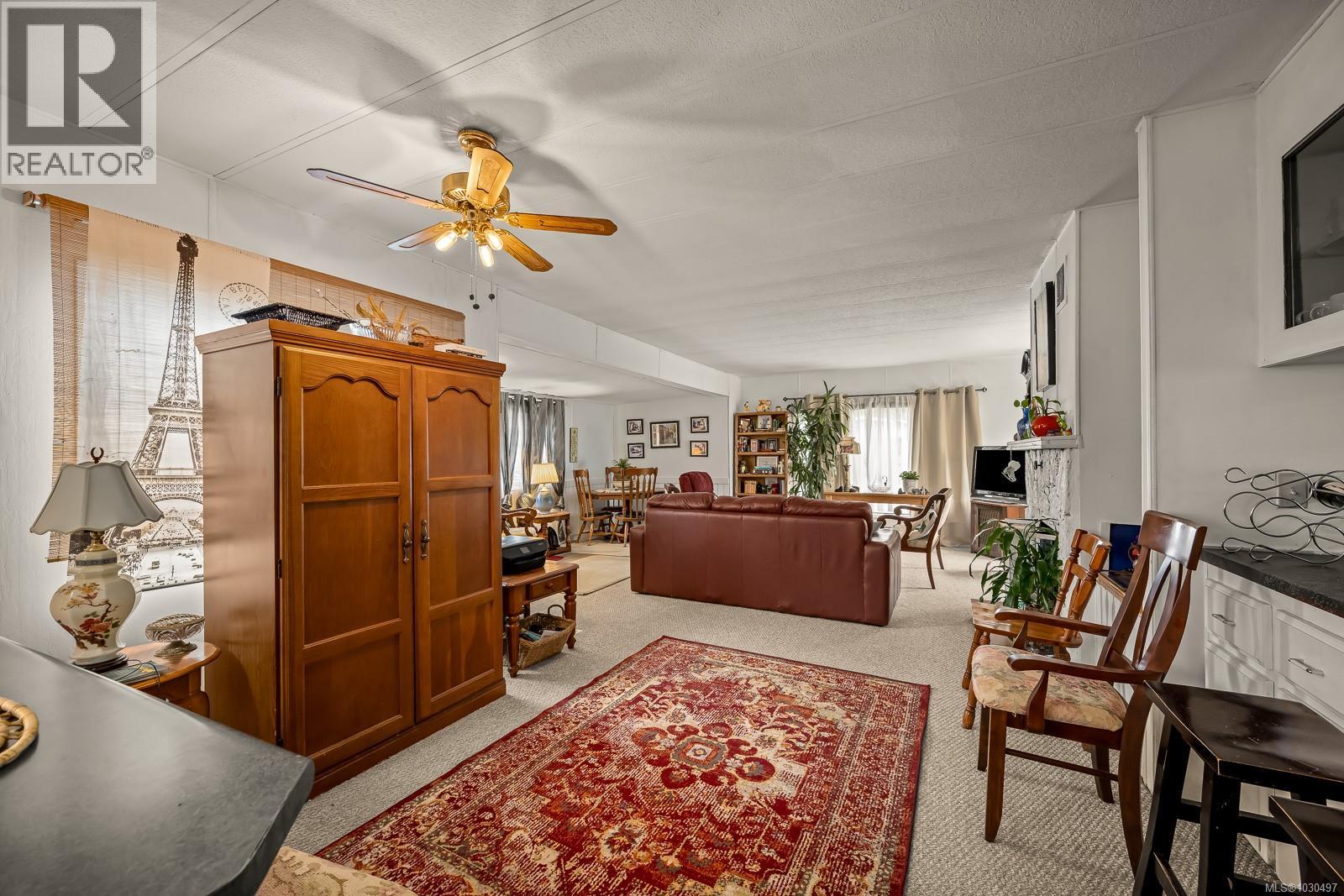 #19 390 COWICHAN Ave - 8