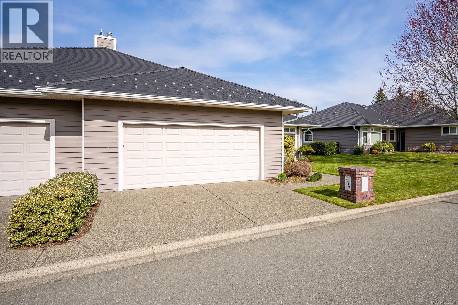 #237 3399 Crown Isle Dr - 17