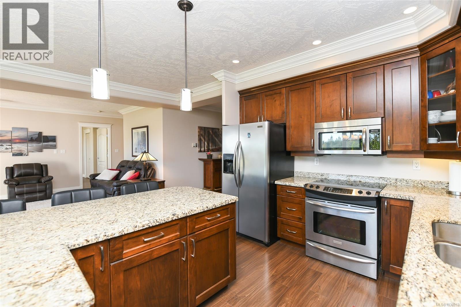 #224 3666 Royal Vista Way - 6