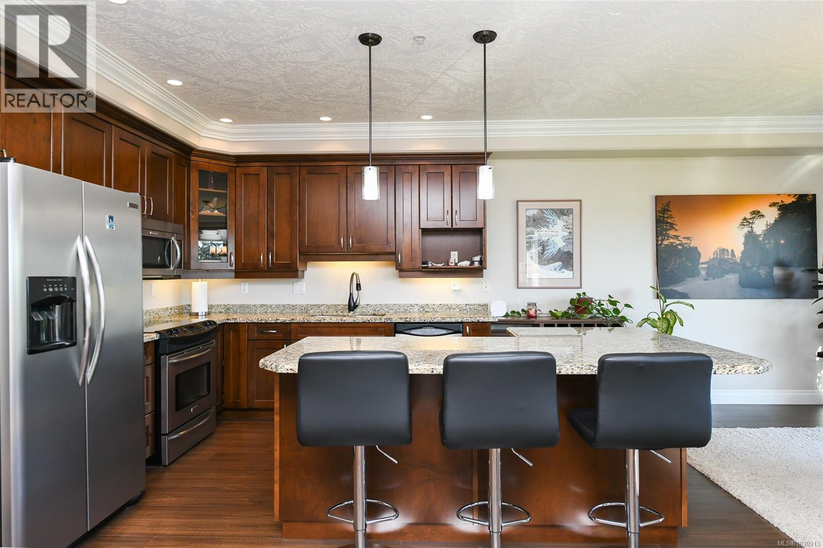 #224 3666 ROYAL VISTA WAY - 12