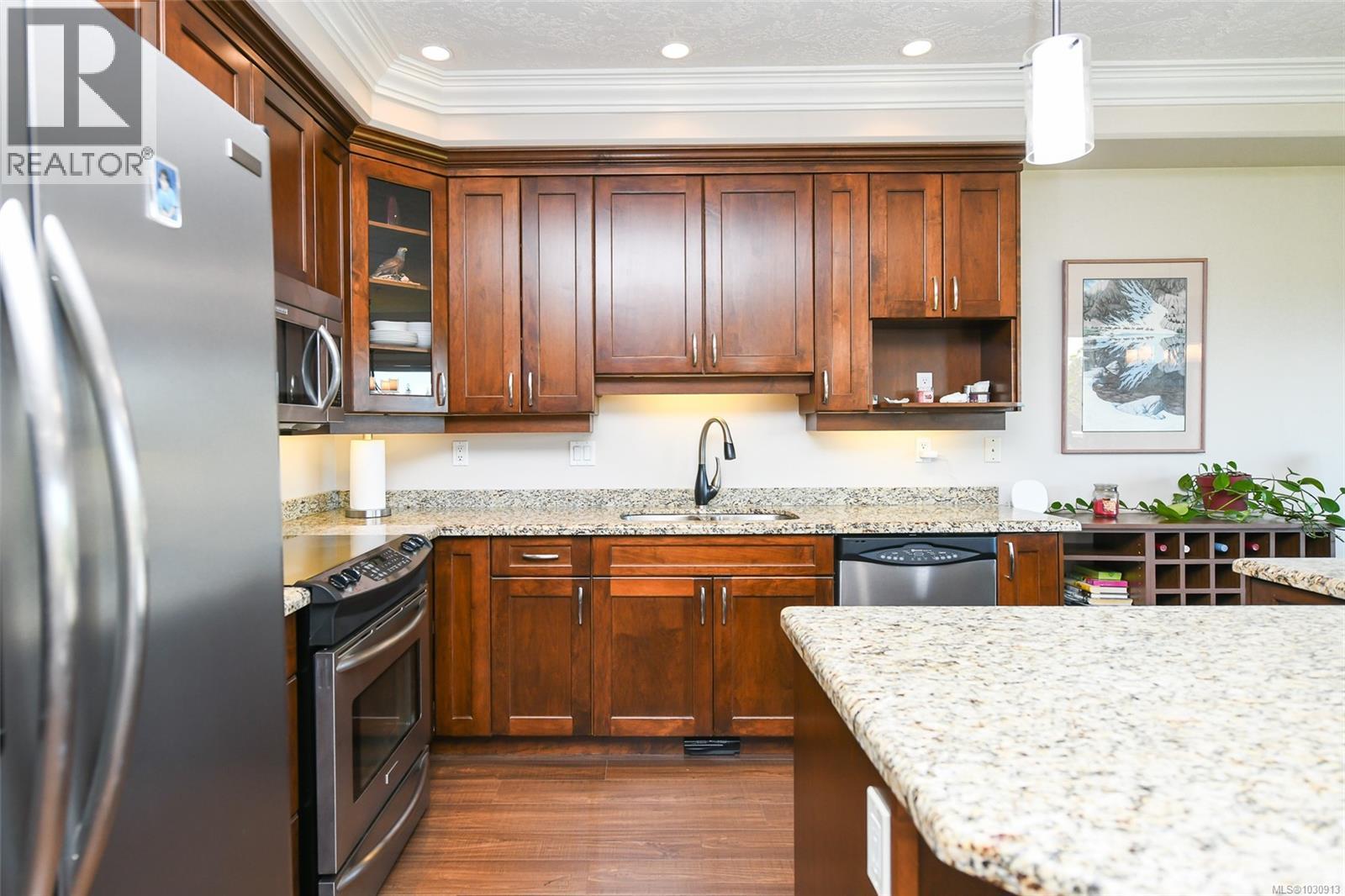 #224 3666 Royal Vista Way - 7