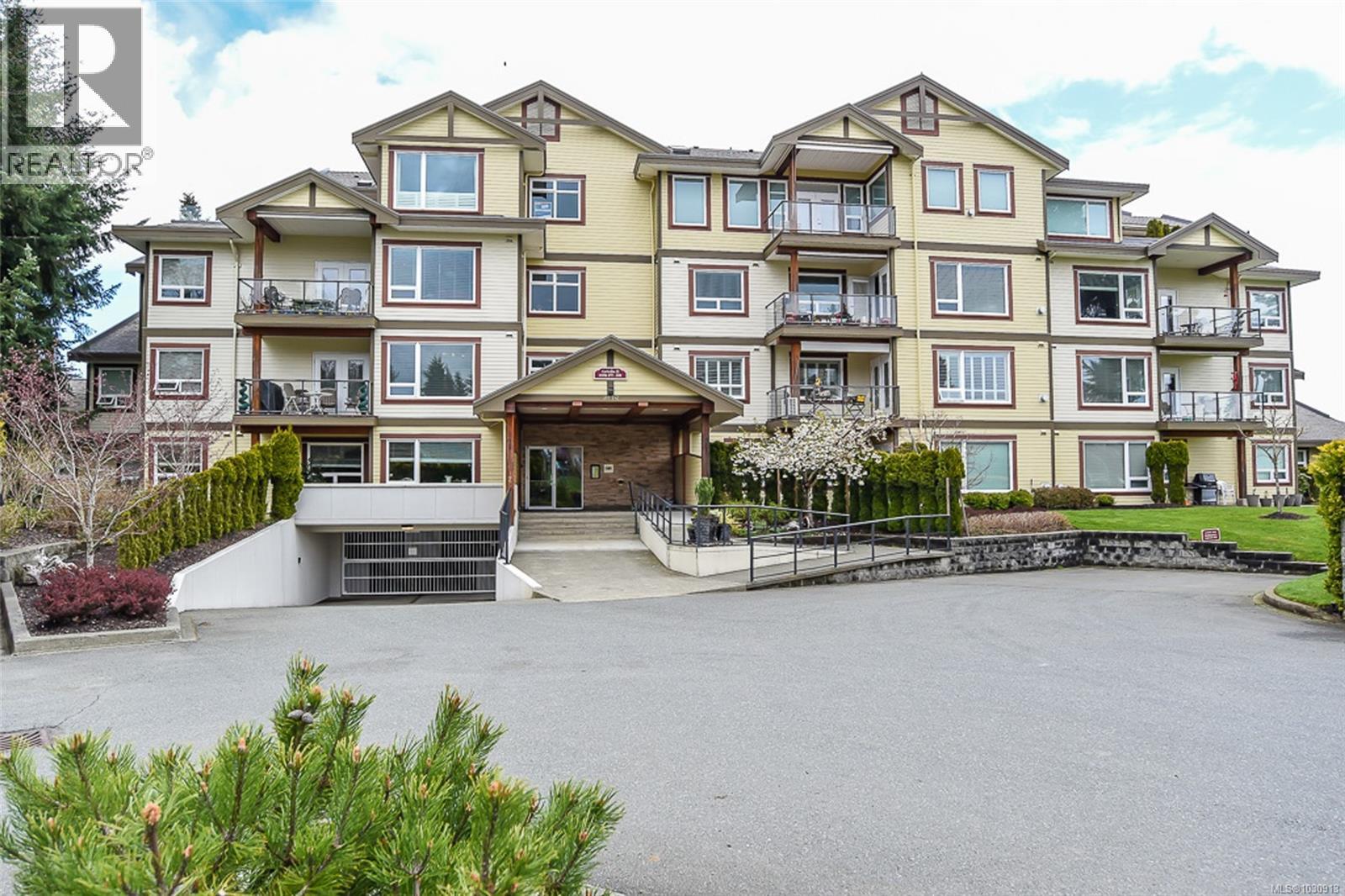 #224 3666 Royal Vista Way - 44