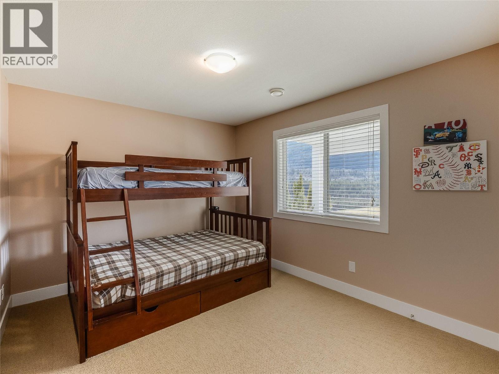  3835 5TH Avenue, Castlegar