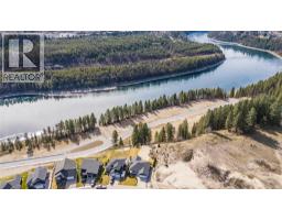 3835 5th Avenue, Castlegar, BC V1N4Y5 Photo 29