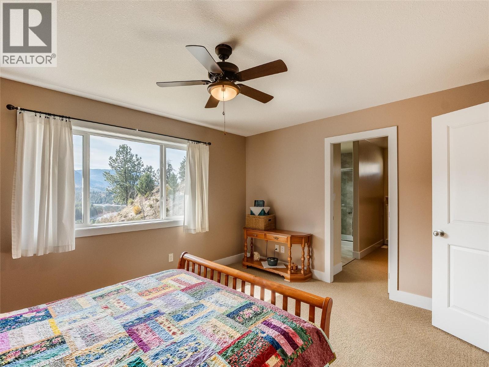  3835 5TH Avenue, Castlegar