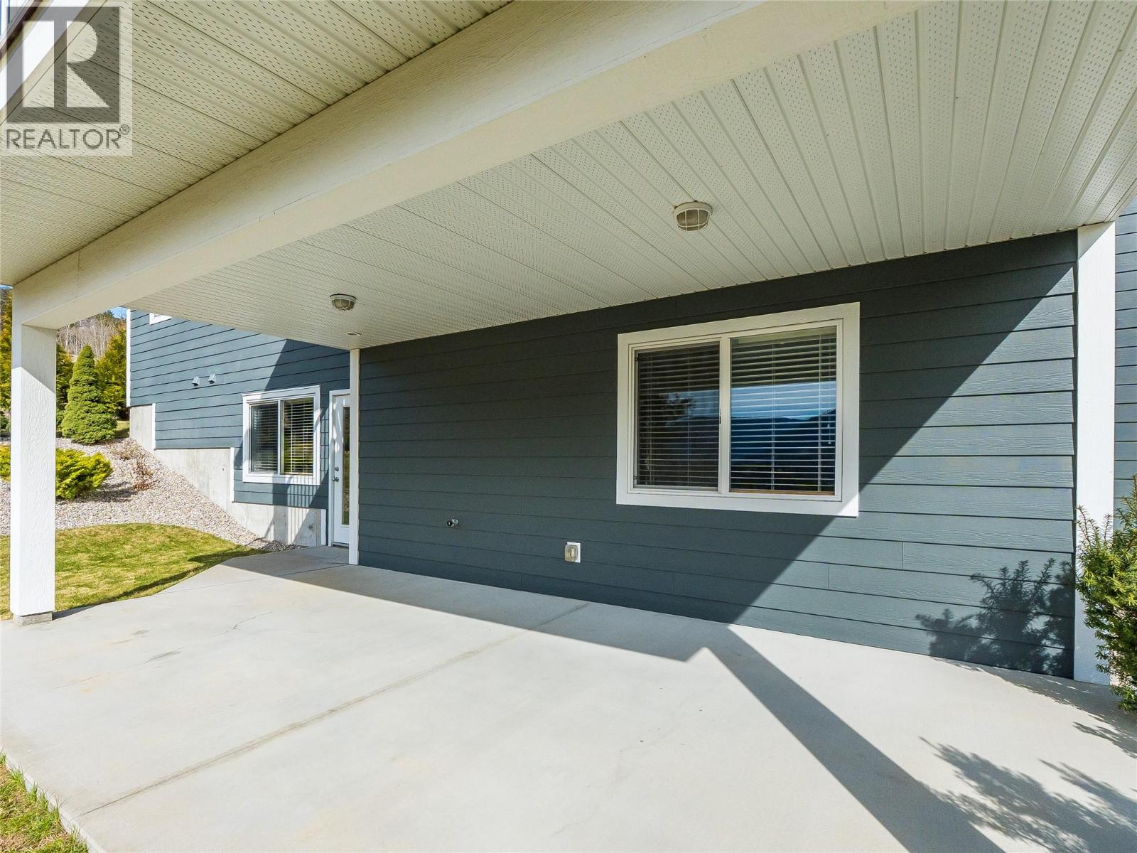  3835 5TH Avenue, Castlegar