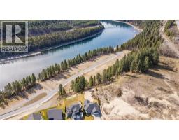 3835 5th Avenue, Castlegar, BC V1N4Y5 Photo 42