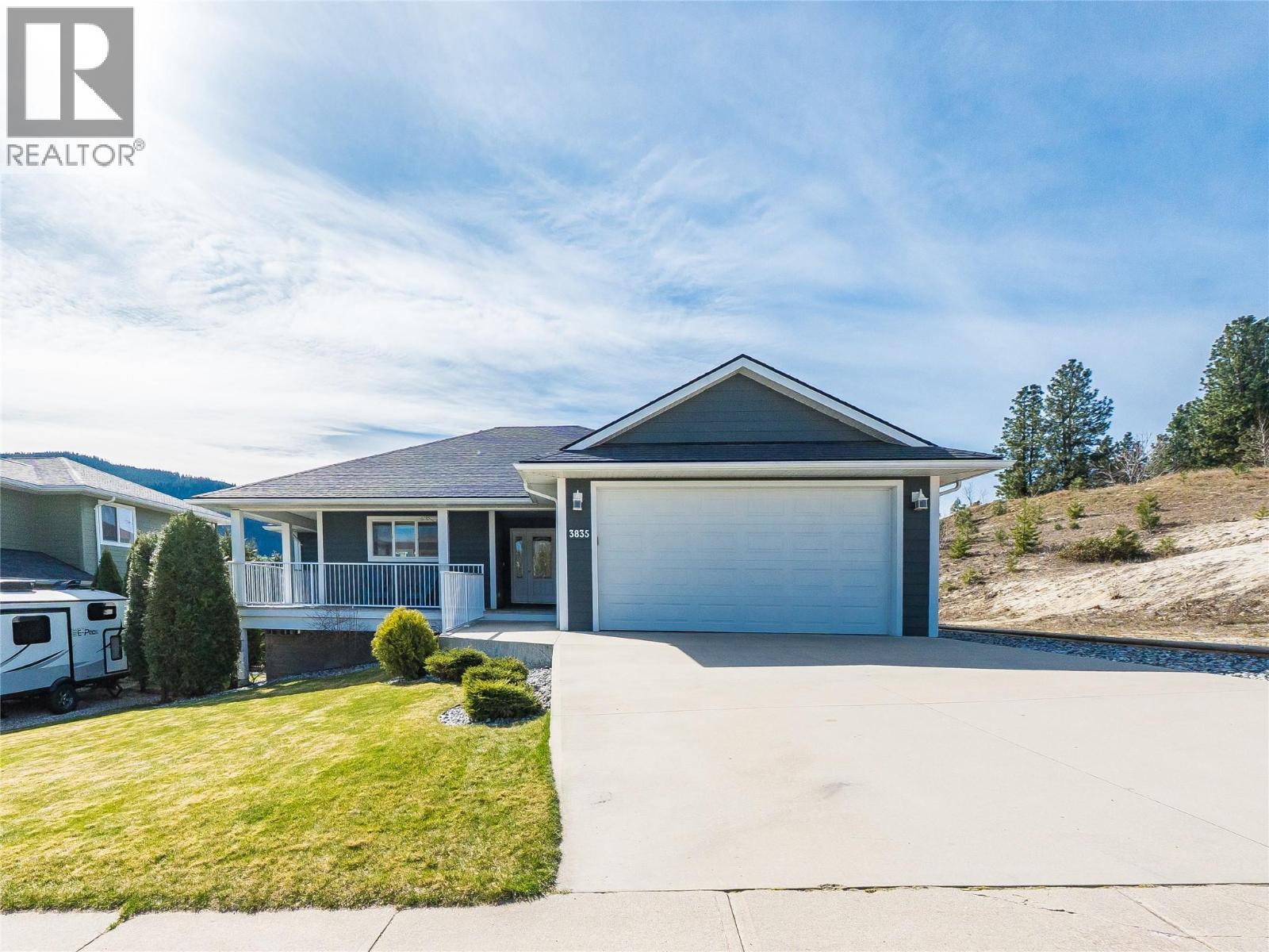  3835 5TH Avenue, Castlegar
