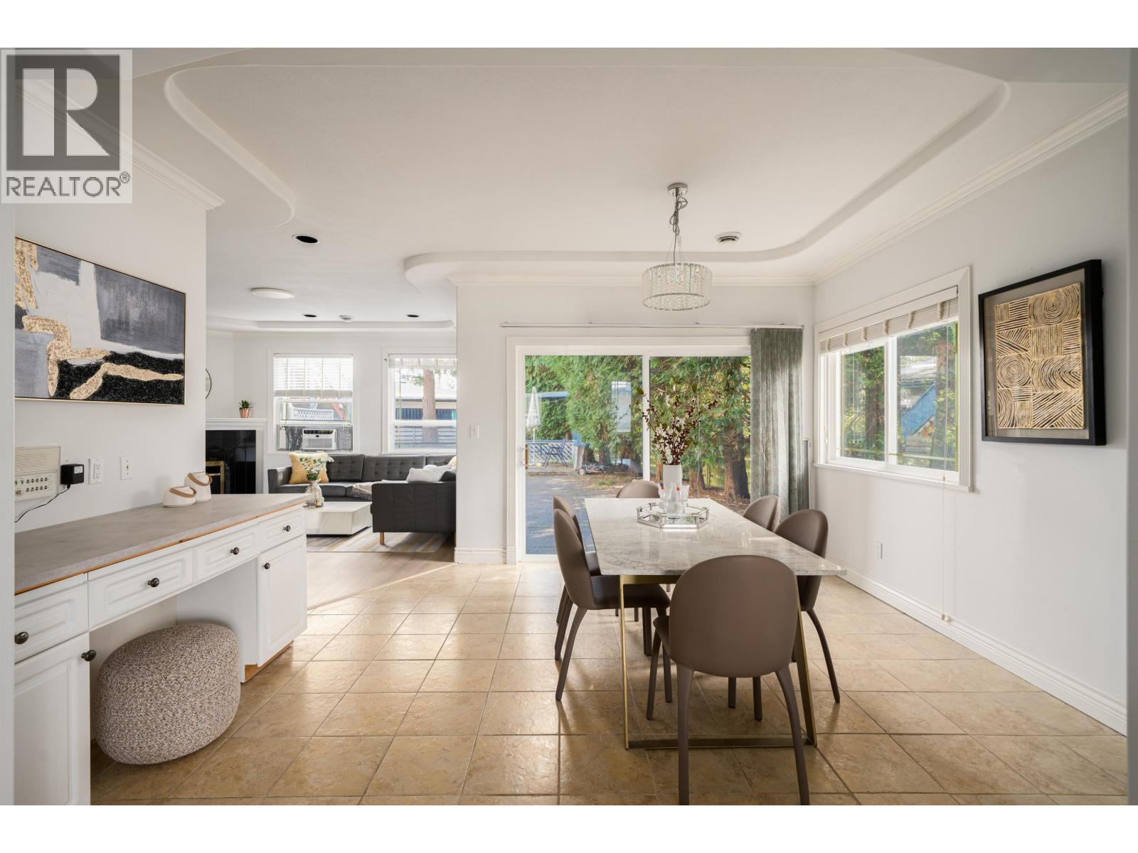 10684 AINTREE Place, Richmond