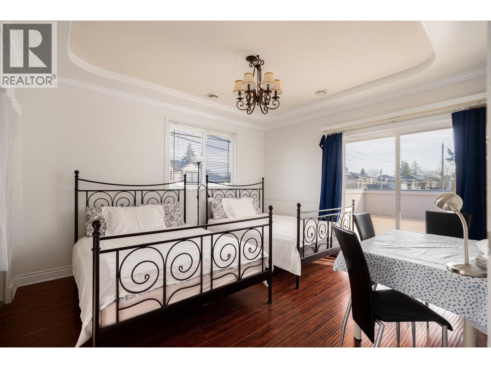 10684 AINTREE Place, Richmond