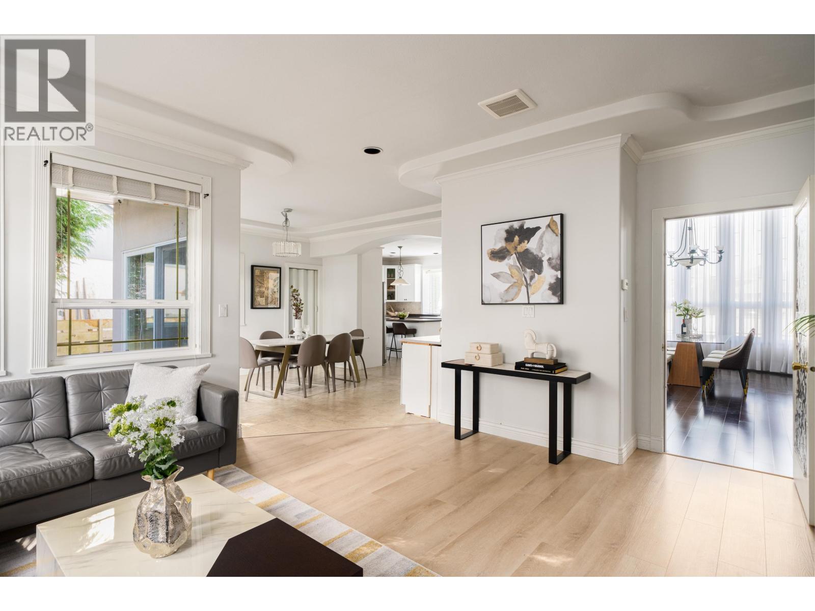 10684 AINTREE Place, Richmond