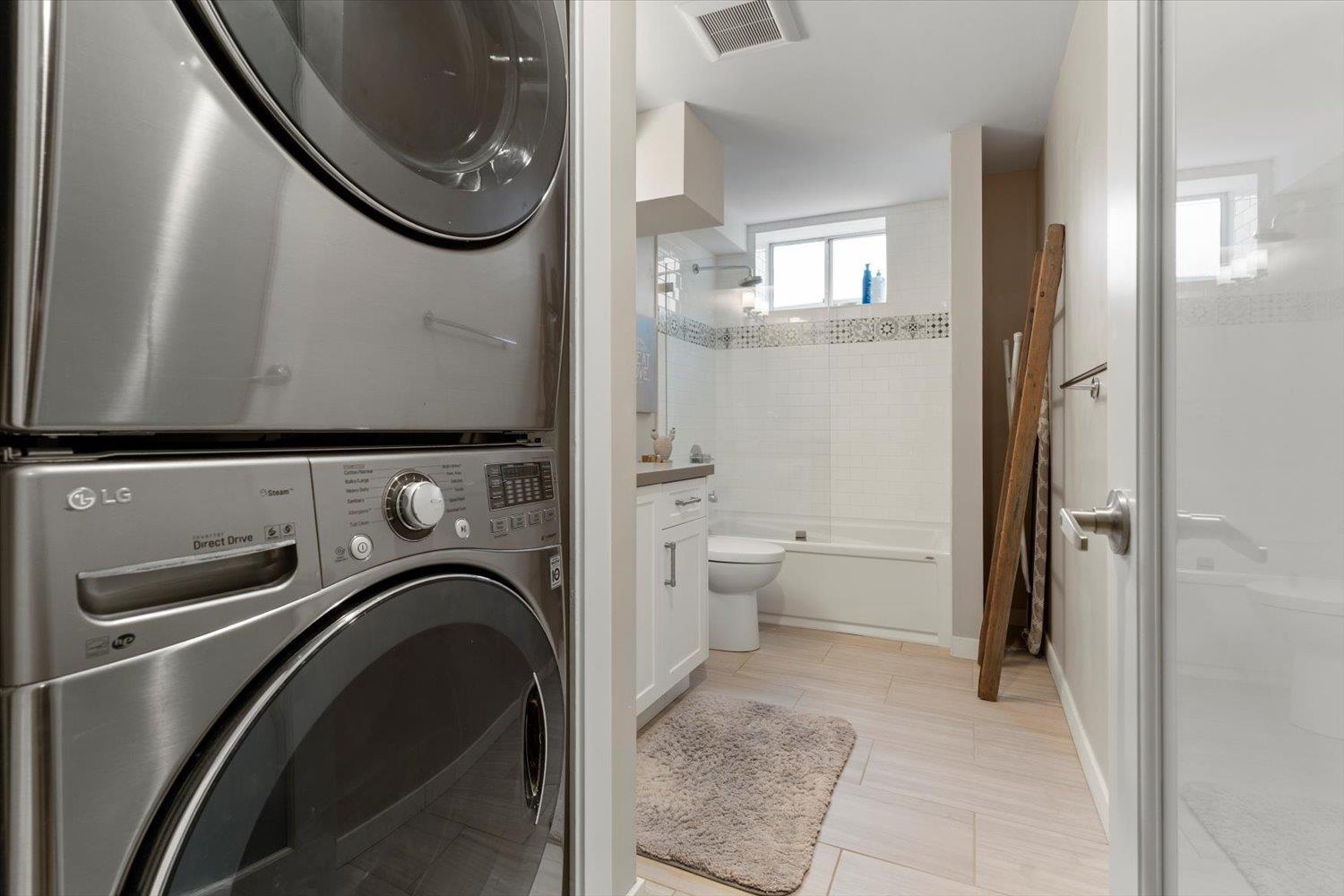 3297 VERNON TERRACE, Abbotsford