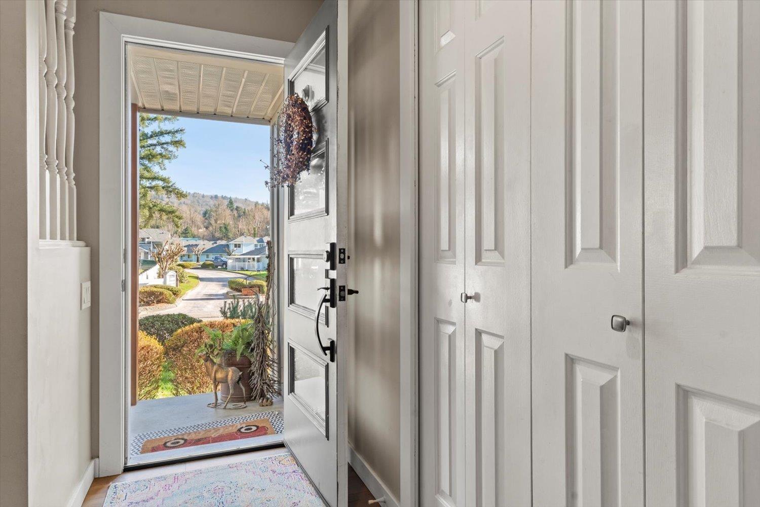 3297 VERNON TERRACE, Abbotsford