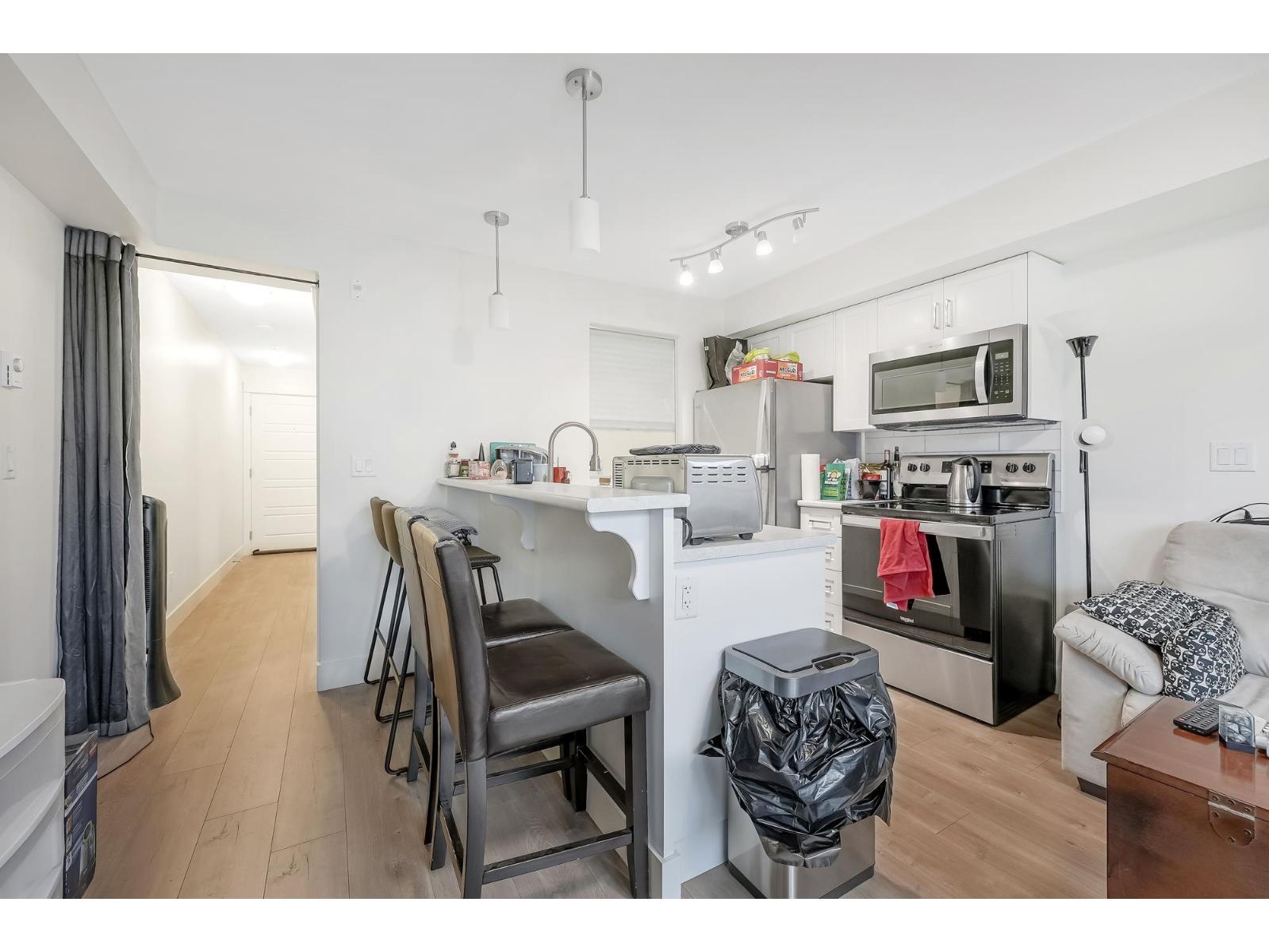 322 30515 CARDINAL AVENUE, Abbotsford