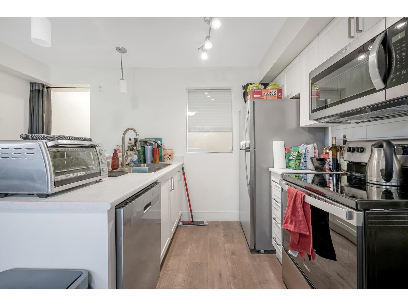 322 30515 CARDINAL AVENUE, Abbotsford