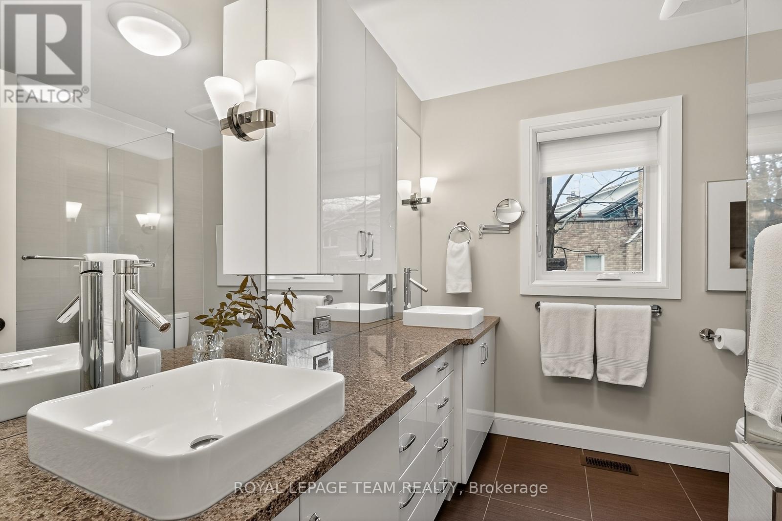 #UNIT 10 55 WHITEMARL DRIVE - 15