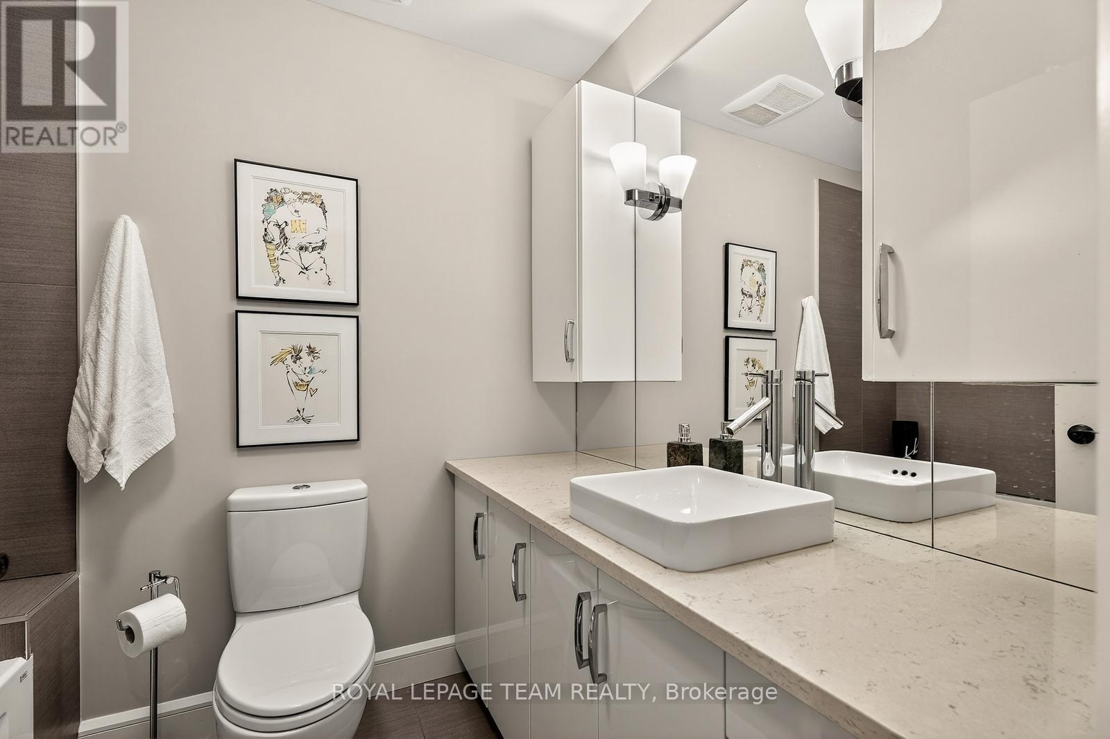 #UNIT 10 55 WHITEMARL DRIVE - 18