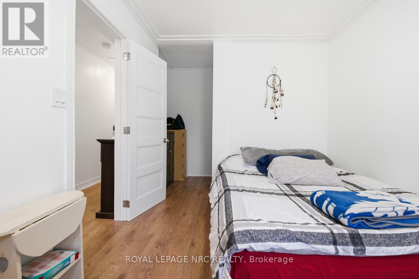 135 ST. GEORGE STREET - 20