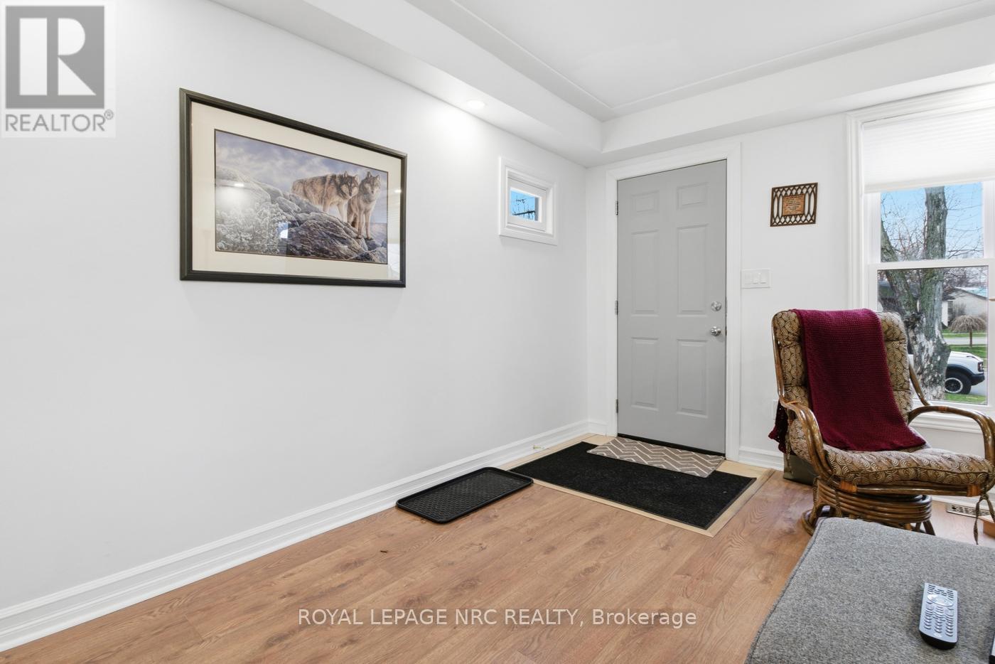 135 ST. GEORGE STREET - 9