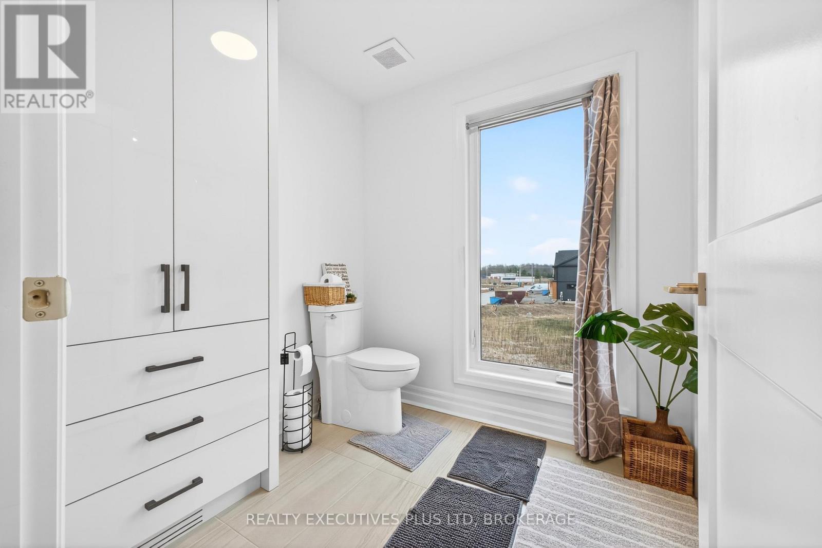7446 PARKSIDE ROAD - 25